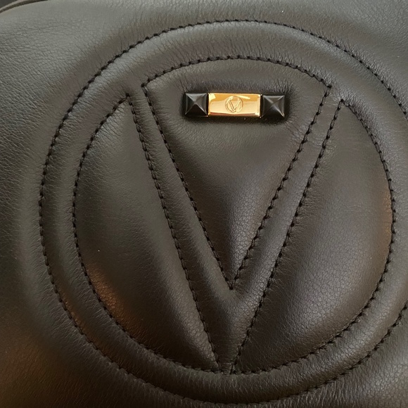 Valentino by Mario Valentino Prince Lavoro Black Leather  Black Leather Valentino Purse